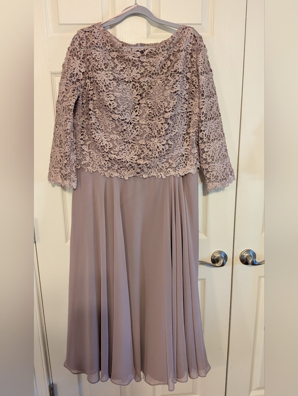 Marsoni by Colors Lace & Chiffon Mother of the Bride Gown Mauve, 16